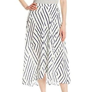 NWT! Billabong printed skirt "cool wip"